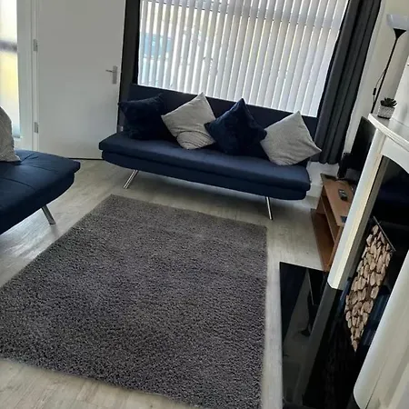 Stylish 3 Bedroom House *