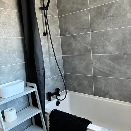 Σπίτι διακοπών Stylish 3 Bedroom House *